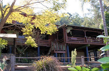 Bass Lodge - Broome Tourism 1