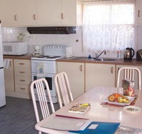 Azalea Cottage - Broome Tourism