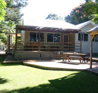 Pine Cottage - Broome Tourism