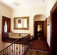 Mandelson's of Goulburn - Broome Tourism