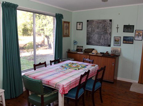 Ramsay Retro Farmstay - Broome Tourism 0