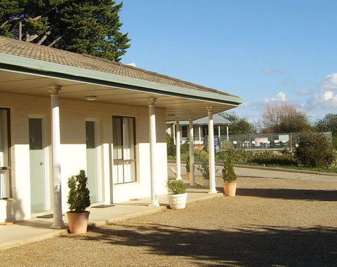 Garden Motor Inn - Broome Tourism 1