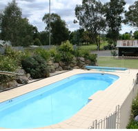 Tuckerbox Motor Inn - Broome Tourism