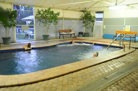 Artesian Spa Motel - Broome Tourism 0