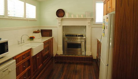 Allwood Cottage - Broome Tourism 2