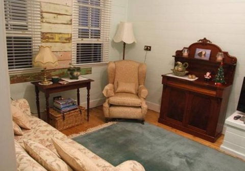 Allwood Cottage - Broome Tourism 3