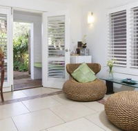 Above Wollongong at Pleasant Heights Bed and Breakfast - Broome Tourism