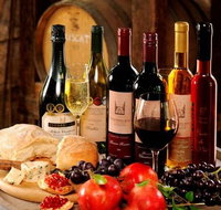 Cedar Creek Vineyard Cottages - Broome Tourism