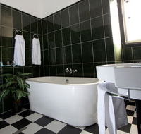 Amore Boutique Bed and Breakfast - Broome Tourism