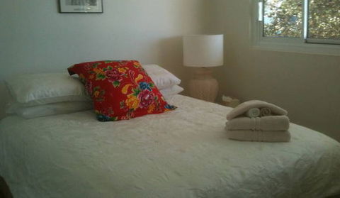 Absolute Beachfront Manly Bed And Breakfast - Broome Tourism 4