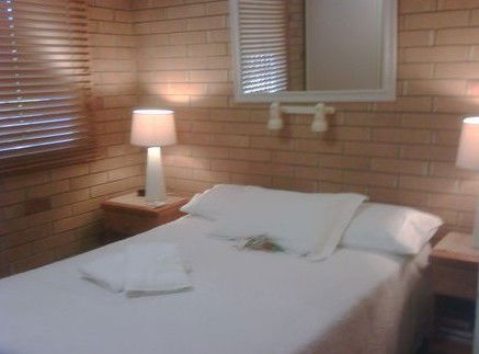 Shoreline Apartments Woodgate Beach - Broome Tourism 5