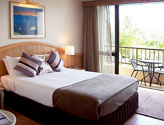 Mercure Capricorn Resort Yeppoon - Broome Tourism 1