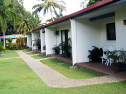 Sunlover Lodge Holiday Units And Cabins - Broome Tourism 0
