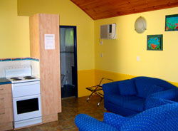 Sunlover Lodge Holiday Units And Cabins - Broome Tourism 4