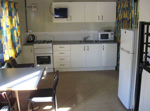 Hillcrest Holiday Park - Broome Tourism 1
