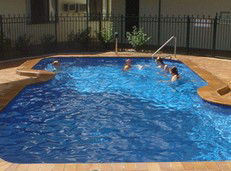 Carriers Arms Hotel Motel - Broome Tourism 4