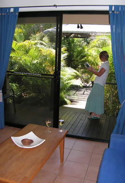 Sunbird Gardens - Broome Tourism 4