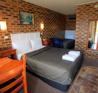 Apple and Grape Motel - Broome Tourism