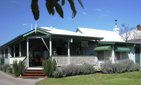 Pitstop Lodge Guesthouse And Bed And Breakfast - Broome Tourism 2