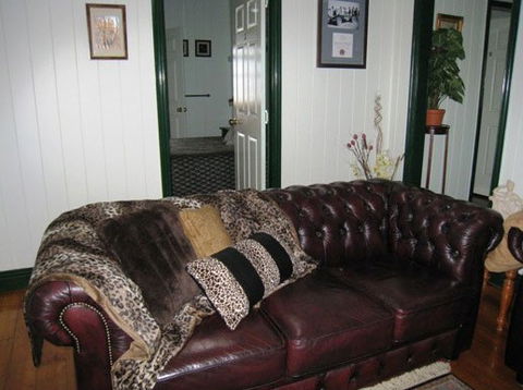 Pitstop Lodge Guesthouse And Bed And Breakfast - Broome Tourism 4