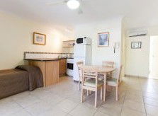 Bay Of Palms - Broome Tourism 1