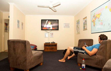 Surfers Paradise YHA At Main Beach - Broome Tourism 0