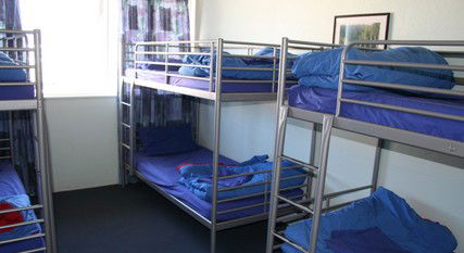 Surfers Paradise YHA At Main Beach - Broome Tourism 1