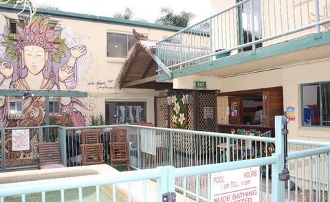 Sleeping Inn Backpackers Resort - Broome Tourism 1