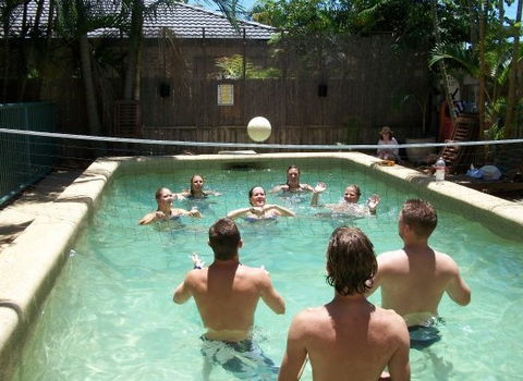 Sleeping Inn Backpackers Resort - Broome Tourism 5