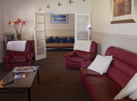 Busselton Guest House - Broome Tourism 3