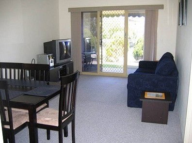 Surfside Apartment - Broome Tourism 2
