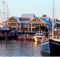 Pelicans Landing