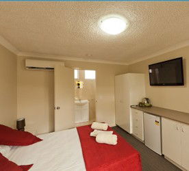 Tropicana Motel - Broome Tourism 3