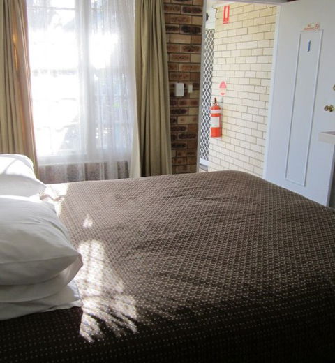 Surf Street Motel - Broome Tourism 2