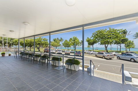 Strand Motel - Broome Tourism 2