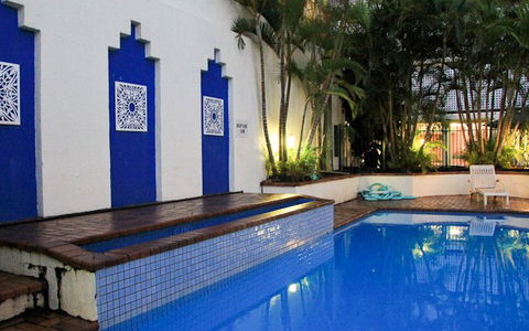 Spring Hill Centrepoint - Broome Tourism 0