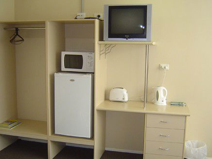 Affordable Accommodation Proserpine - Broome Tourism 2