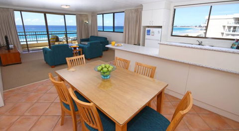 San Simeon Beachfront Apartments - Broome Tourism 8