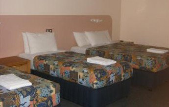 Jackaroo Motel - Broome Tourism 1