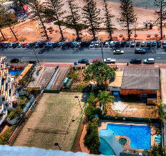 Burleigh Beach Tower - Broome Tourism 4