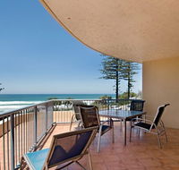 Coolum Baywatch Resort - Broome Tourism