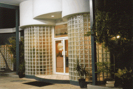 Gladstone Palms Motor Inn - Broome Tourism 0