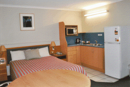 Gladstone Palms Motor Inn - Broome Tourism 1