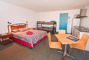 Sea Breeze Resort - Broome Tourism 3