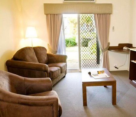 Sanctuary Golf Resort - Broome Tourism 0
