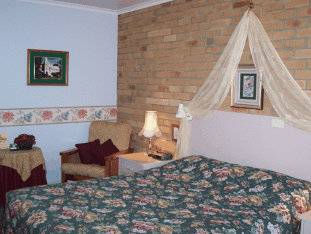 Balnarring Village Motor Inn - Broome Tourism 1