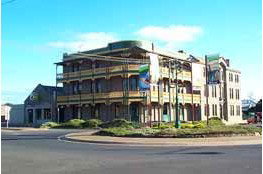 Quality Hotel Bentinck - Broome Tourism 0