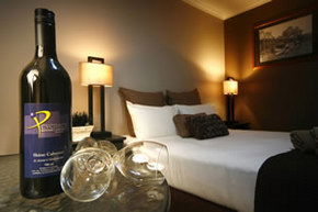 Best Western Pevensey Motor Lodge - Broome Tourism 1