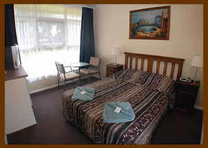 Southern Right Motor Inn - Broome Tourism 1