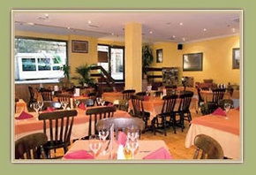 Hotel Enterprize Melbourne - Broome Tourism 4